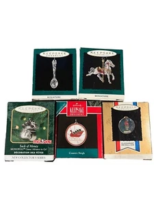 Lot Of 5 Hallmark Keepsake Miniature Ornaments Vintage Misc Metal 91-2000 - Picture 1 of 2