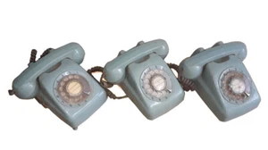 Vintage Decorative Telephon Made in Japan Set of 3 - Picture 1 of 6