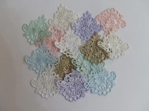 Beautiful Mixed Colour Vintage Style Flower Applique Motifs - Picture 1 of 1
