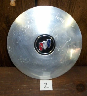 91 92 93 94 95 96 Buick Park Avenue Center Cap GM 25535296 7-3/4" You buying 1 - Imagem 1 de 4