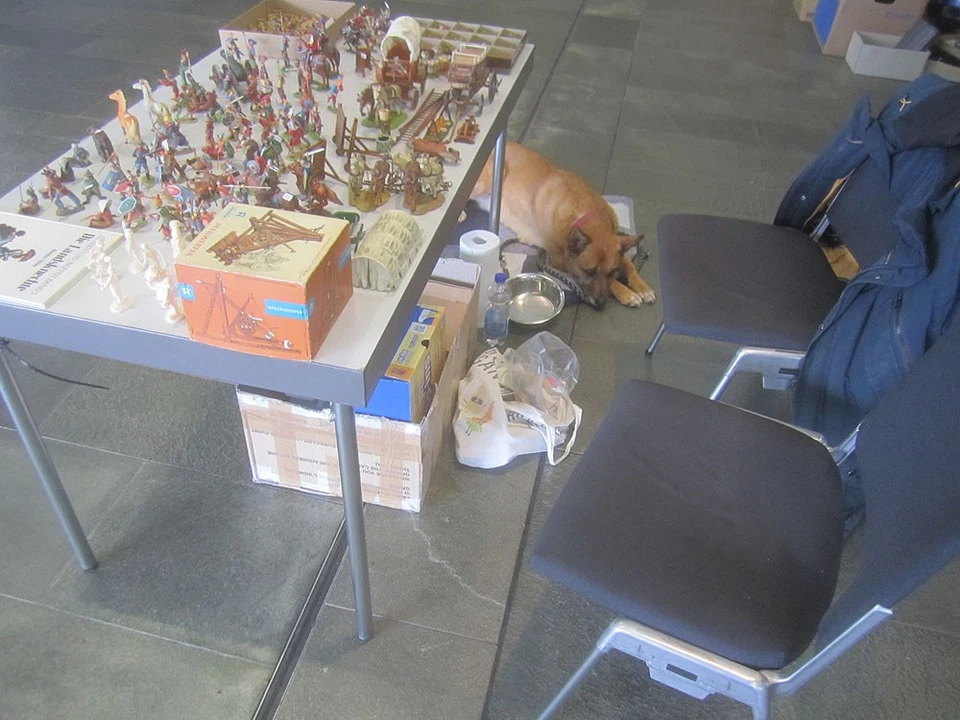 Tischmeter Figuren Börse Herne 7.12.25 Timpo Elastolin 1/72 Soldaten Airfix 1/32 - Bild 1 von 4