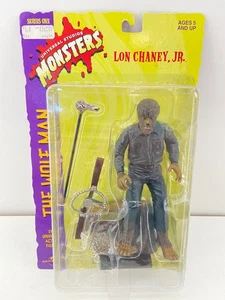 Universal Studios: Monsters - Lon Chaney, Jr. "The Wolf Man" Action Figure - Picture 1 of 5