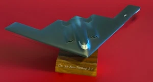 Originale NORTHROP GRUMMAN B-2 1989 Stealth Bomber Desktop modello 11-12" apertura alare - Foto 1 di 7