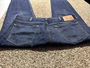 LEVI'S 559 RELAXED STRAIGHT MEN'S JEANS SIZE 38X32 - Picture 1 of 4