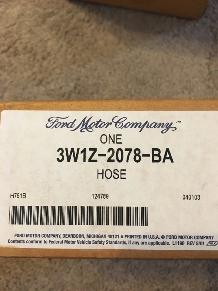 BRAND NEW FORD LINCOLN MERCURY OEM LH LEFT SIDE FRONT BRAKE HOSE #3W1Z-2078-BA - Image 1 of 4