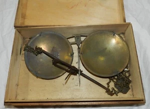 Lote 3 - Escala Oro Vintage en Caja con Pesas - Fabricante Desconocido - Imagen 1 de 7
