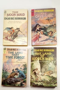 Land that Time Forgot *Edgar Rice Burroughs-Ace F-Series Paperback-60's-Frazetta - Picture 1 of 14