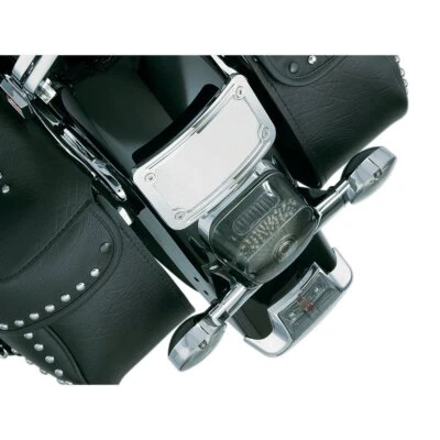 Montaje de matrícula curvado Kuryakyn con marco - Cromo Foto 1 de 3