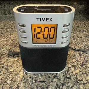 Timex T307S Dual Alarm Clock Radio Nature Sounds Preset Tuning Aux Plug In - Picture 1 of 4