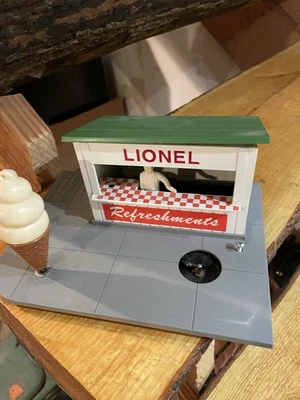 Lionel 6-12719 Animated Refreshment Stand 1988-89 C8 - Image 1 of 4
