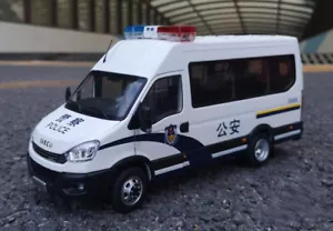 1/24 Nanjing IVECO dealer version Police car model IVECO DAILY - Picture 1 of 9