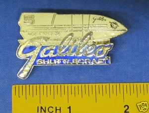 Star Trek V The Final Frontier Galileo Shuttlecraft & Logo Pin Badge STPIN9717 - Picture 1 of 1