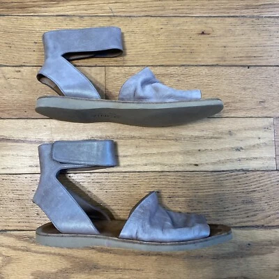 Sandália Vince Feminina Sadie Couro Tira no Tornozelo Taupe Tamanho EUA 8 UE 39 - Imagem 1 de 4