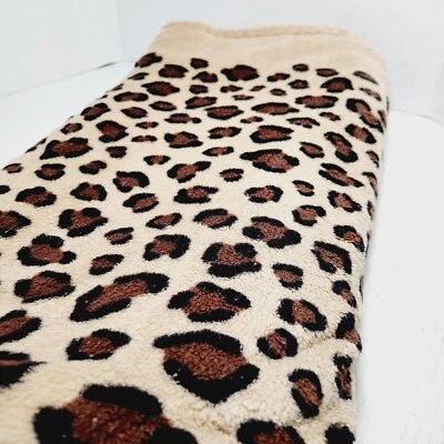Vera Bradley Leopard Throw Blanket 80 x 50 Inch Soft Plush Polyester HTF USED - Image 1 of 4