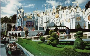 Postal DisneyLand It's A small World After All postal cromada años 70 - Imagen 1 de 2
