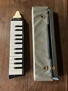 More details for vintage hohner melodica piano 26 &amp; case. made in germany. musical instrument