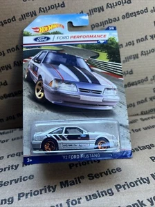 Neu 2016 Hot Wheels Ford Performance '92 Ford Mustang! Walmart Exclusive! #E1 - Bild 1 von 7