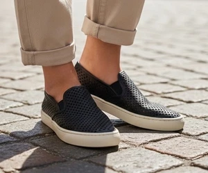 TORY BURCH 8.5 Black Beige Perforated Slip On Sneakers R $195 - Picture 1 of 11