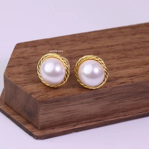Gold Plated Real 925 Sterling Silver Twist Lace Round Pearl Earrings Stud 8mm - Imagen 1 de 5