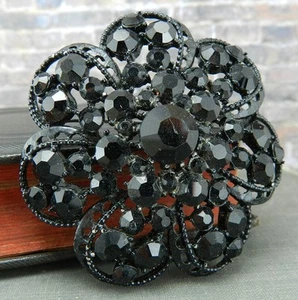 Vintage Signed Weiss Black Crystal Domed Flower Large Brooch - Picture 1 of 6