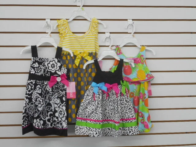 Vestidos de verano surtidos de $35 para bebés/niños pequeños y niñas talla 3/6 meses - 6X Foto 1 de 1