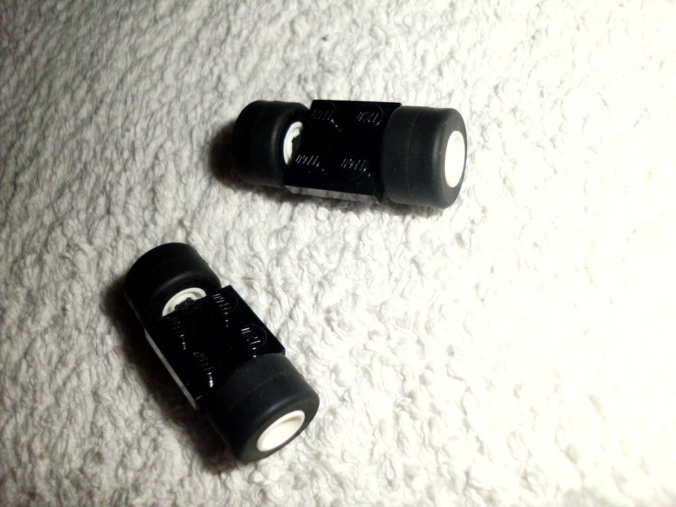 Lego Rad Räder Steckräder 5 Reifen + Felge klein Technik Kreuzloch 2 Achsen 4600 - Bild 1 von 1