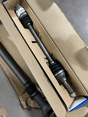 2x TrakMotive CV eje medio eje juntas delanteras para Subaru Legacy 1990-1999 manual Foto 1 de 2