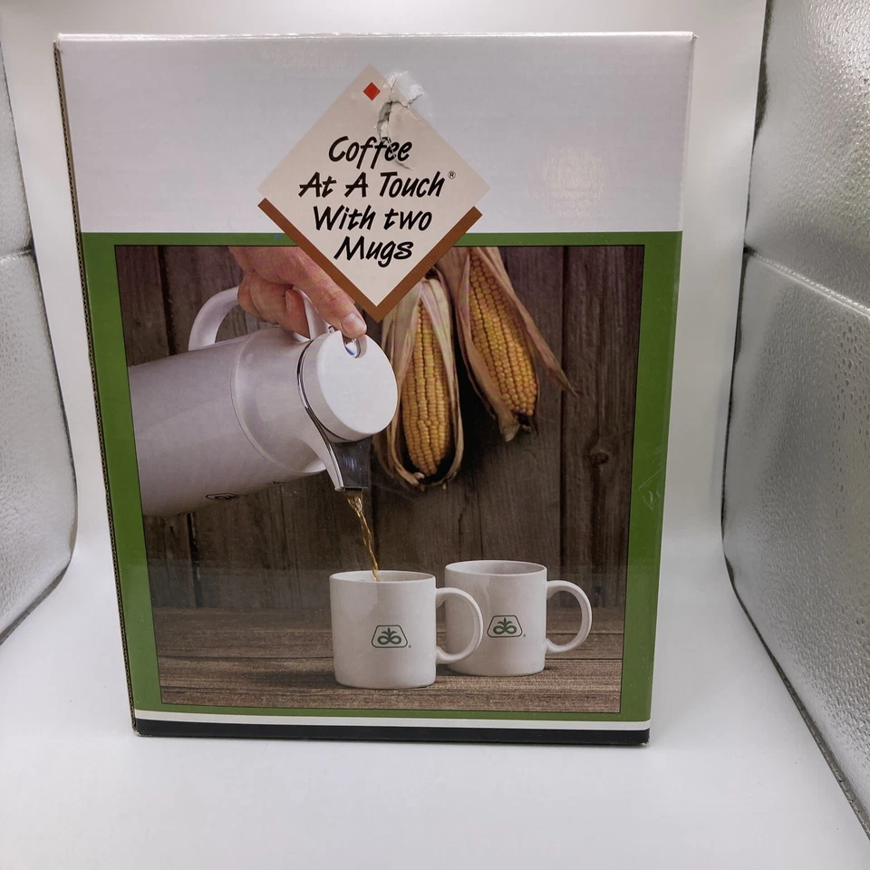 VTG Pioneer Brand Thermal Coffee Carafe Only. Mugs NOT Included - Image 1 of 4