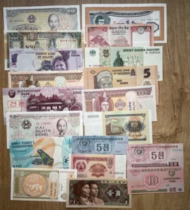 IBERMONEDA| 19 Billetes del mundo diferentes. China, Corea, Mongolia... S.C. - Picture 1 of 3