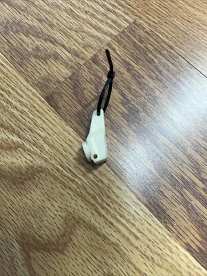 Vintage Team Associated RC 10 Gold Rear Hub Carrier 6365 Left (1pc) # - Image 1 of 3