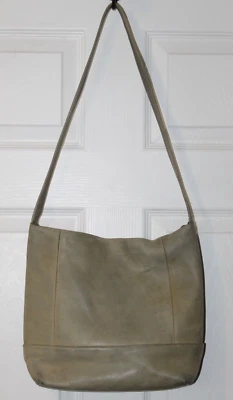Le Donne Leather Hobo Shoulder Bag Taupe Lined Purse Tote Interior Pockets - Image 1 of 4