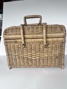 VTG Wicker Rattan Picnic Basket Handles Storage Boho MCM Coastal 12 X 8 X 9 - Picture 1 of 12