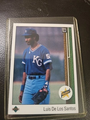 1989 Upper Deck Luis De Los Santos Kansas City Royals Rookie RC #12 - Image 1 of 2