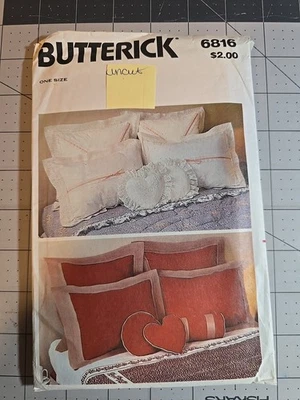 Vinage Butterick Decorative Pillow Covers Sewing Pattern #6816 Uncut  - Image 1 of 2