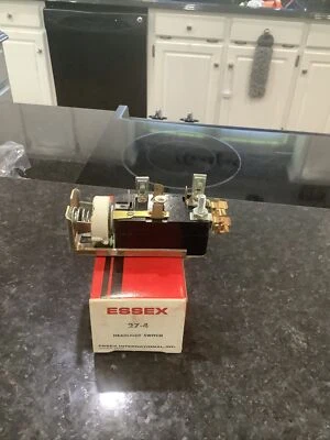 New  1955 LINCOLN FORD MERCURY TRUCK 6 VOLT HEADLIGHT SWITCH B5T-11654A All - Image 1 of 4