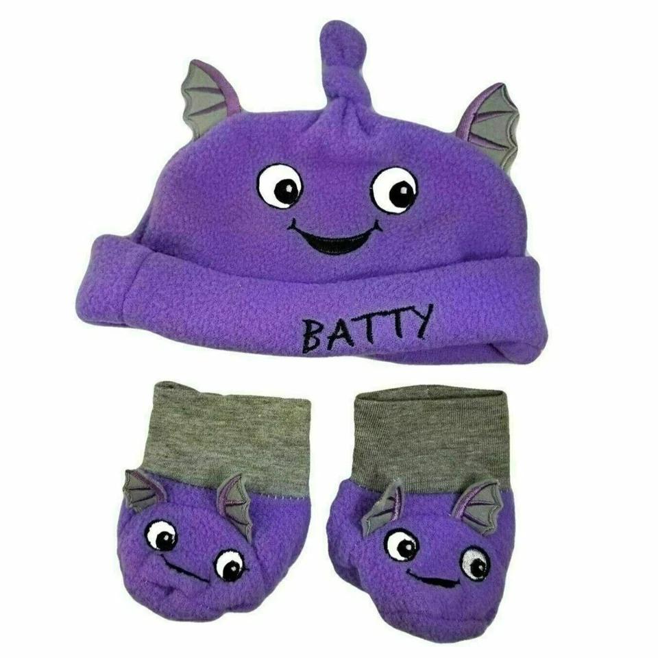 Halloween Newborn Baby Hat Booties Purple Bat Costume Accessory Set New - Image 1 of 3