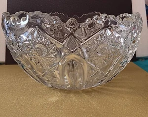 McKee Pressed Glass EAPG Quintec Pattern Sawtooth Rim Clear Bowl 8” Gorgeous - Picture 1 of 4