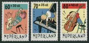 Netherlands B668-B670, MNH. Michel 1451-1453. Children making music, 1992. - Picture 1 of 1