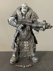 Figura de acción Neca Gears of War Locust General Raam 7" - Imagen 1 de 3