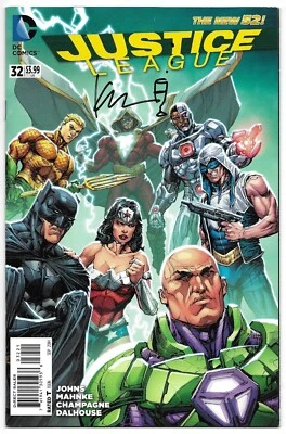 Justice League 32 Howard Porter 1:25 Variant Signed Autographed DC Doom Patrol - Image 1 of 4