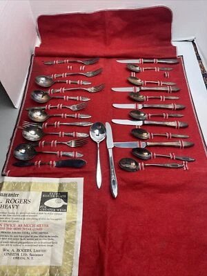 Oneida LTD W A Rogers 1934 Debutante Grandeur Princess Silver plate  26 Pcs - Image 1 of 4