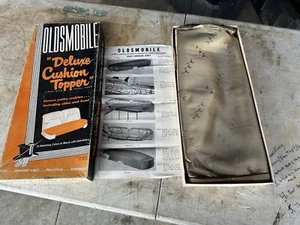 NOS Accessory Oldsmobile Deluxe Cushion Topper Rear Seat Series 88 98 982034 - Picture 1 of 5