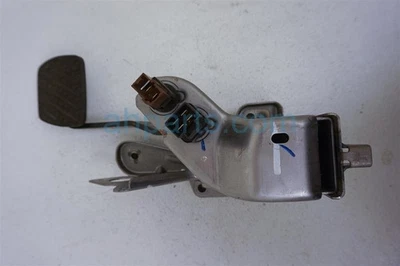 Nissan Juke 2011 At Brake Break Pedal 46501-1Ka0b - Image 1 of 4