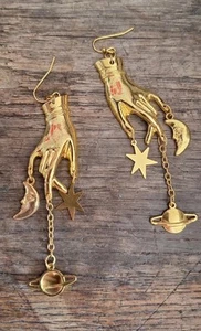 Antique Style Celestial Hand Earrings Moon Star saturn Gold 90s Korean Fashion  - Picture 1 of 4