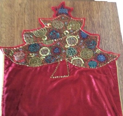 Pier 1 Imports Red Velvet Holiday Star Tree Table Runner Sequin Beaded 14"x72" - Image 1 of 4