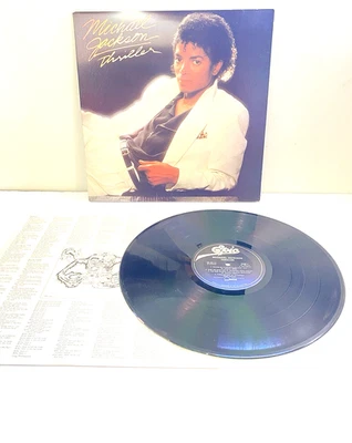 MICHAEL JACKSON - THRILLER - Vinyl LP Record 1982 Epic - NM Vinyl & Cover Foto 1 de 4