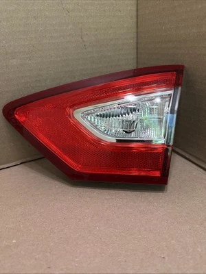 2013 2014 年 2015 年福特 Fusion 原始设备制造商右尾灯⭐️⭐️Nice⭐️⭐️⭐️ — 第 1/4 张图片