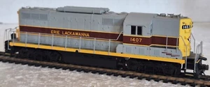 Proto 2000 23027 GP7 Erie Lackawanna EL #1407 With DCC - Picture 1 of 7