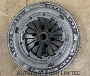 600 0006 00 NEW GENUINE DMF CLUTCH KIT SET (NO BEARING) FOR 1.6 D 1.8 T 1.9 CDTI - Picture 1 of 5