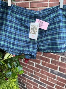 Neu mit Etikett Juicy Couture VINTAGE Shorts Y2K Flanell bestickt Hund Rüschen M - Bild 1 von 9